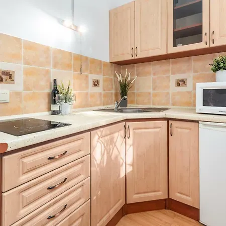 Wilcza 55 By Renters *